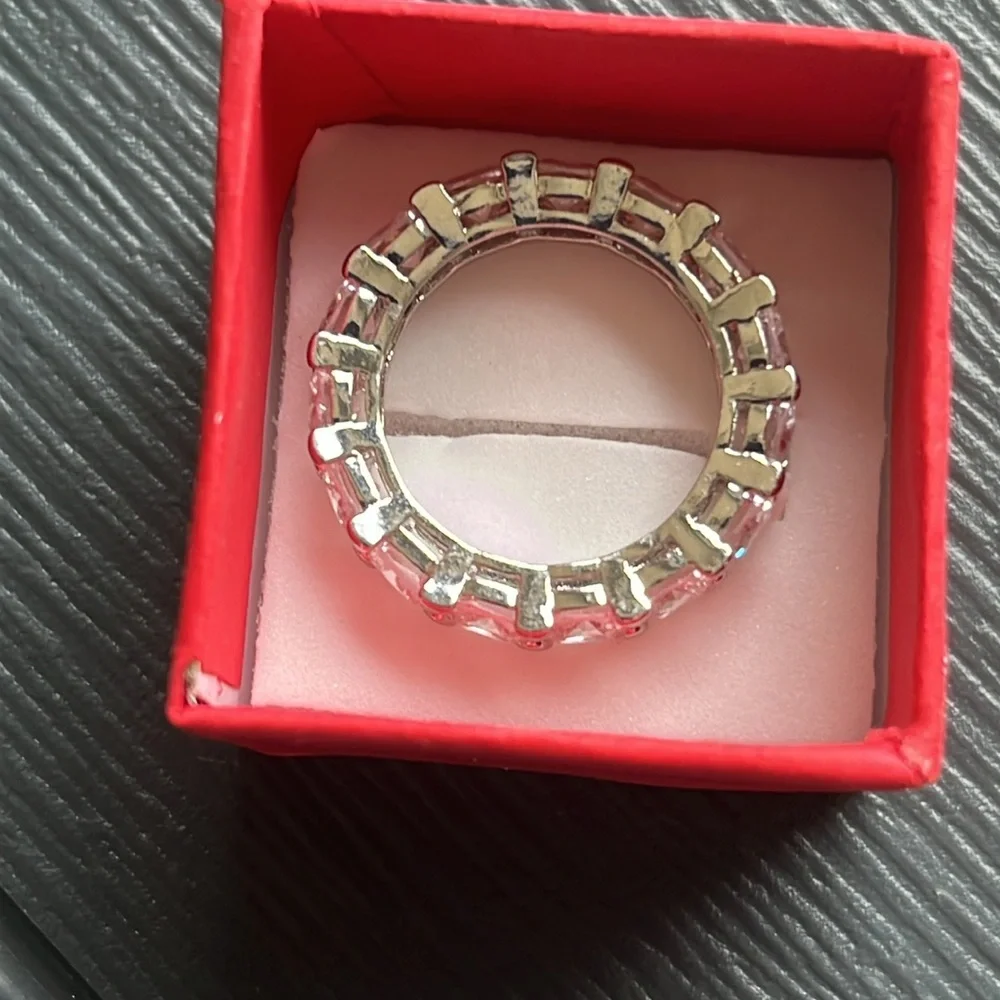 NIB Silver Plated Crystal Eternity Band Sz 8